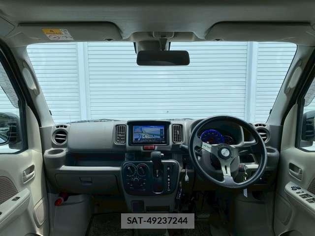 Nissan CLIPPER VAN 2018-08 8009754-4