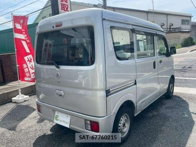 Nissan CLIPPER VAN 2017-11 8009772-6