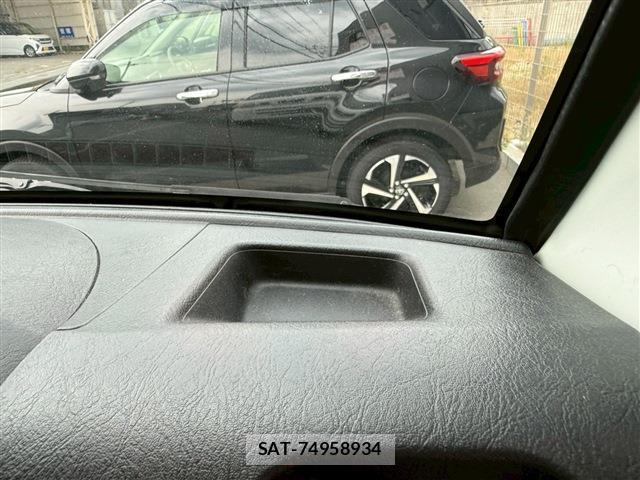 Nissan CLIPPER VAN 2013-10 8010345-12