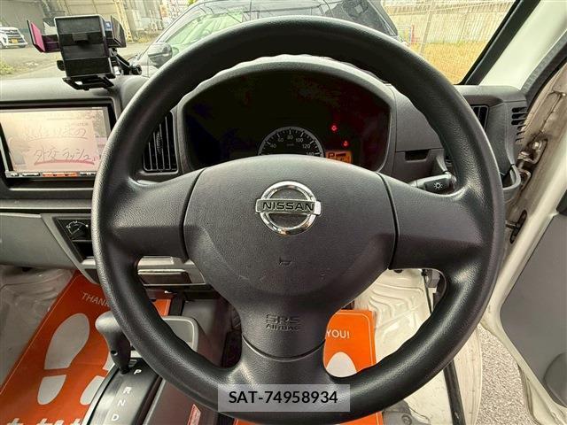 Nissan CLIPPER VAN 2013-10 8010345-6