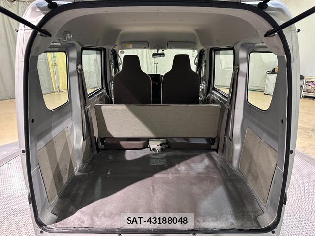 Nissan CLIPPER VAN 2017-10 8011232-15