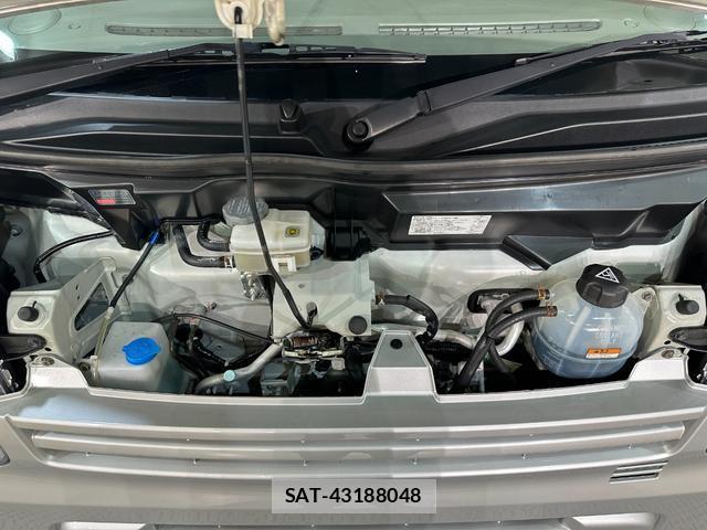 Nissan CLIPPER VAN 2017-10 8011232-16