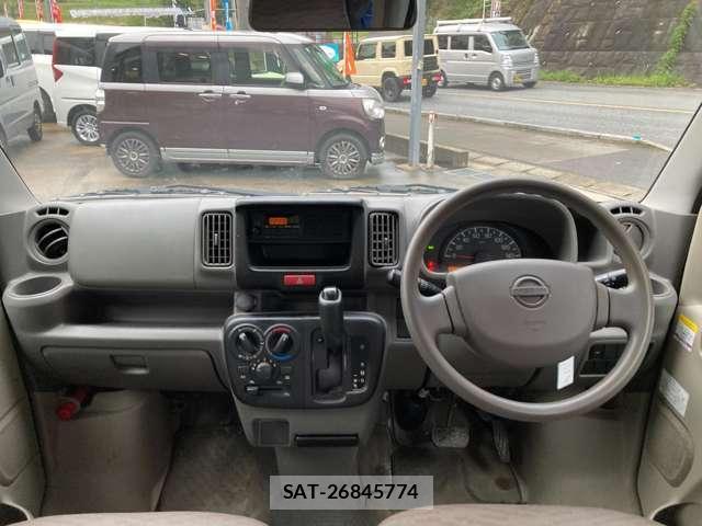 Nissan CLIPPER VAN 2018-03 8011709-2