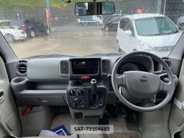 Nissan CLIPPER VAN 2018-03 8011725-2