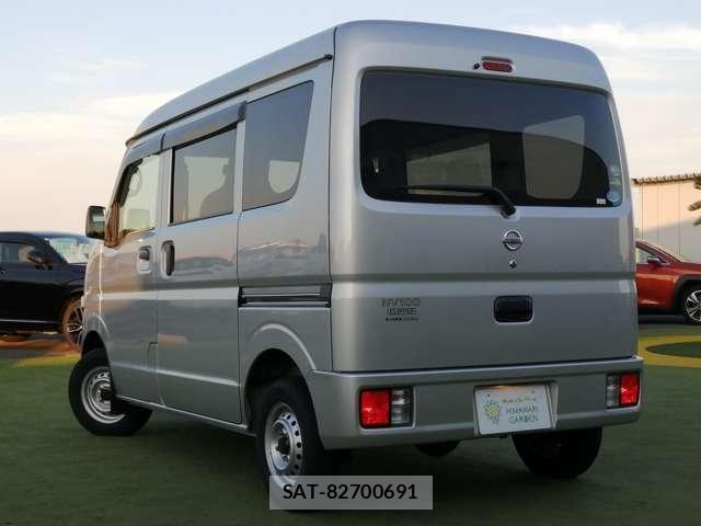 Nissan CLIPPER VAN 2017-11 8011790-3