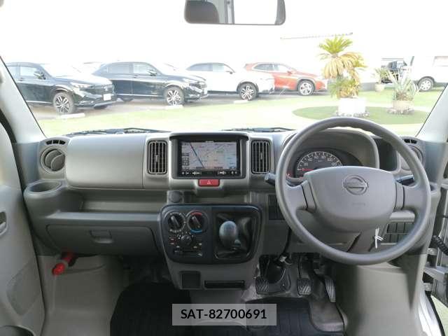 Nissan CLIPPER VAN 2017-11 8011790-4