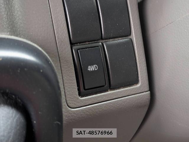 Nissan CLIPPER VAN 2021-06 8011996-8