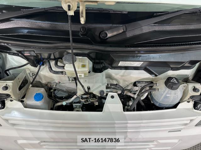 Nissan CLIPPER VAN 2017-09 8012607-17