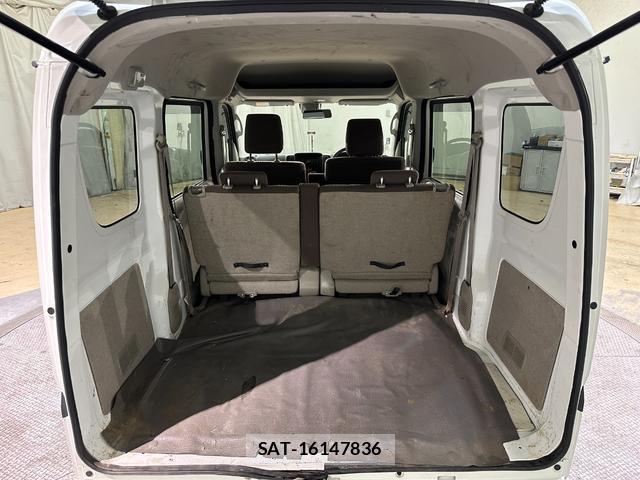 Nissan CLIPPER VAN 2017-09 8012607-18