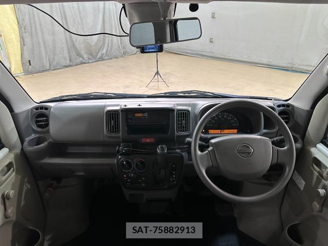 Nissan CLIPPER VAN 2018-04 8012653-1