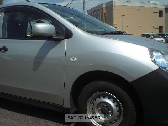 Nissan NV150 AD 2017-03 8003715-10