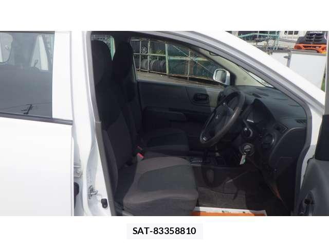 Nissan NV150 AD 2017-03 8004386-13