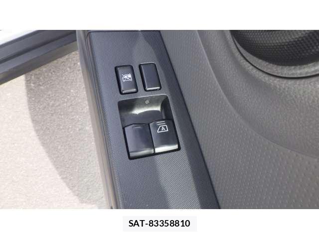 Nissan NV150 AD 2017-03 8004386-7