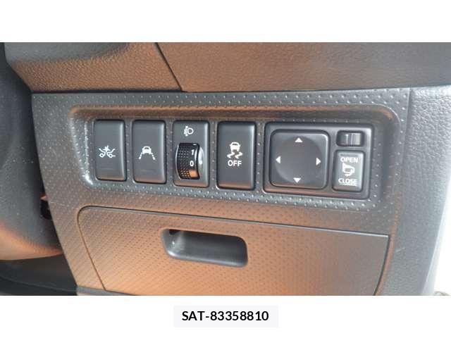 Nissan NV150 AD 2017-03 8004386-8