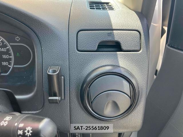 Nissan NV150 AD 2017 8006283-11