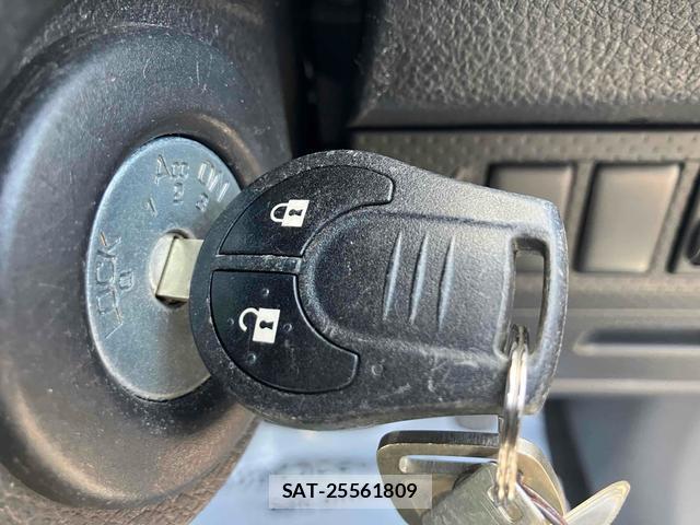 Nissan NV150 AD 2017 8006283-12