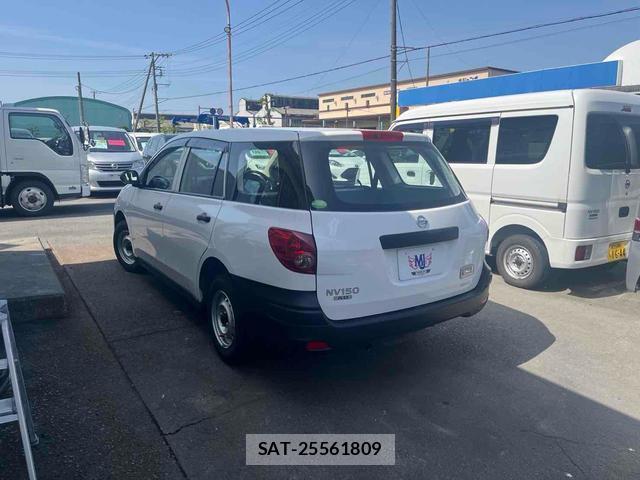 Nissan NV150 AD 2017 8006283-3