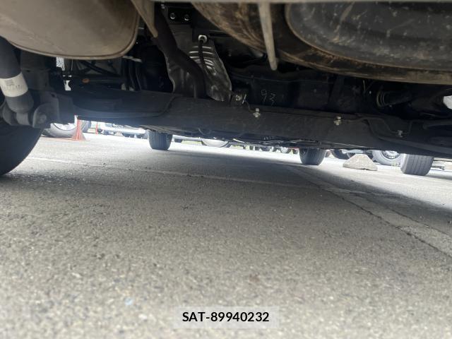 Nissan NV150 AD 2020-04 8006290-13