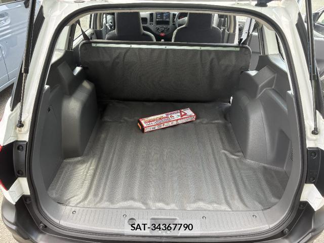 Nissan NV150 AD 2021-05 8006310-6