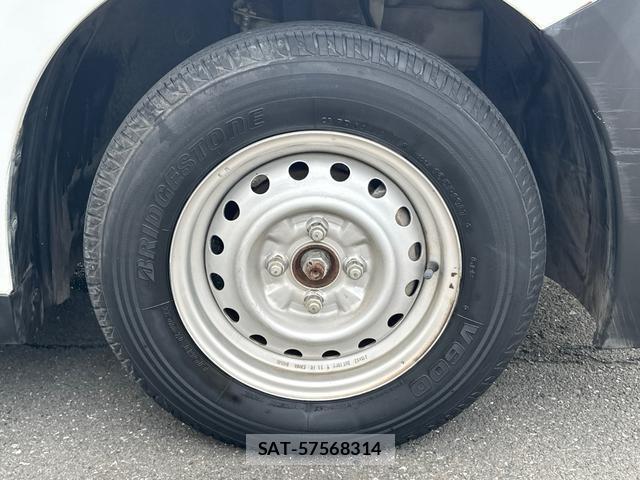 Nissan NV150 AD 2019-02 8008500-16