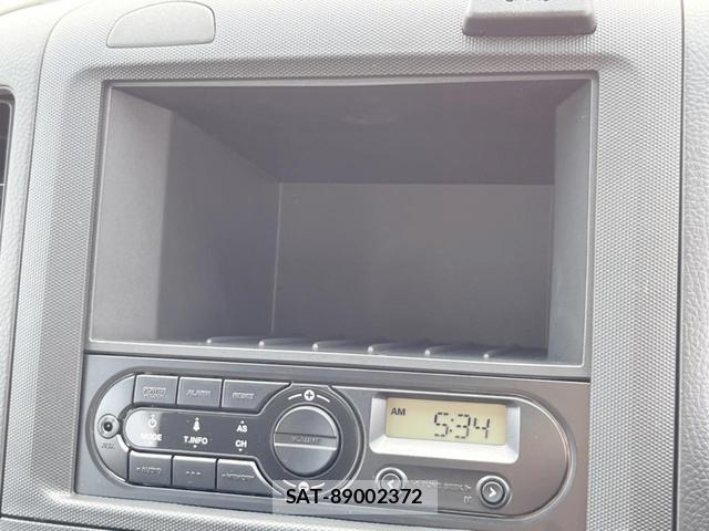 Nissan NV150 AD 2018-03 8010136-2