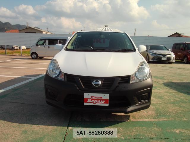 Nissan NV150 AD 2017-03 8010500-1