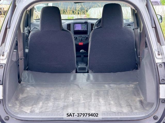 Nissan NV150 AD 2019-08 8010504-13
