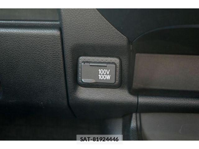 Nissan NV150 AD 2017-11 8010968-18