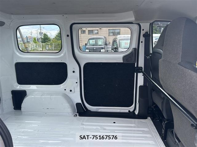 Nissan VANETTE VAN 2020-06 8004492-15