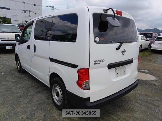 Nissan VANETTE VAN 2017-06 8005665-4