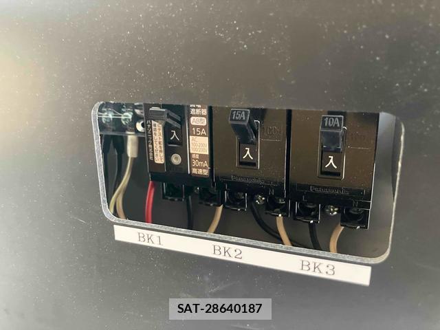 Nissan VANETTE VAN 2018-06 8006284-7