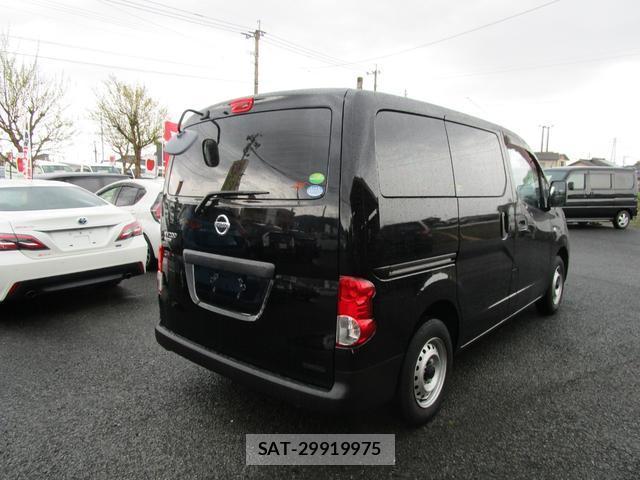 Nissan VANETTE VAN 2017-04 8006744-16