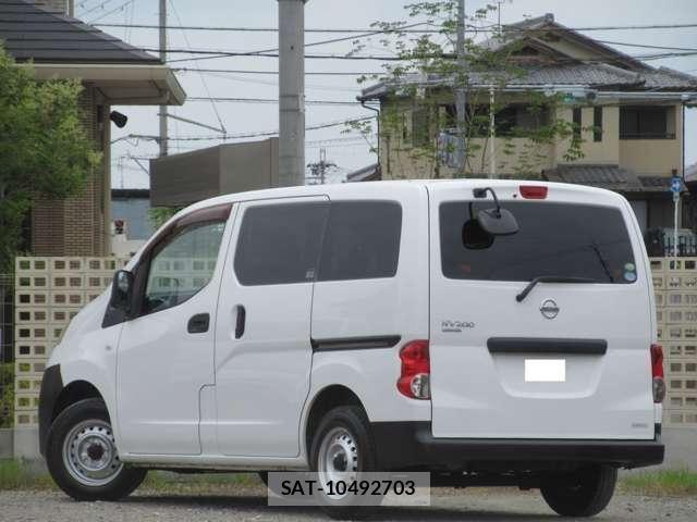 Nissan VANETTE VAN 2010-04 8009795-11
