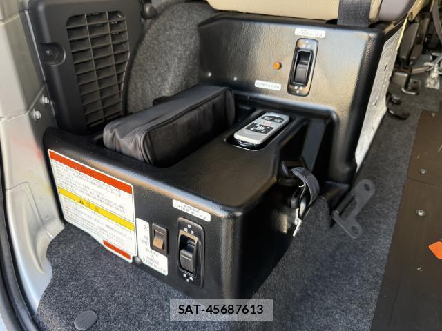 Nissan VANETTE VAN 2016-04 8010353-9