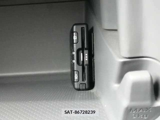 Nissan VANETTE VAN 2021-03 8011799-6
