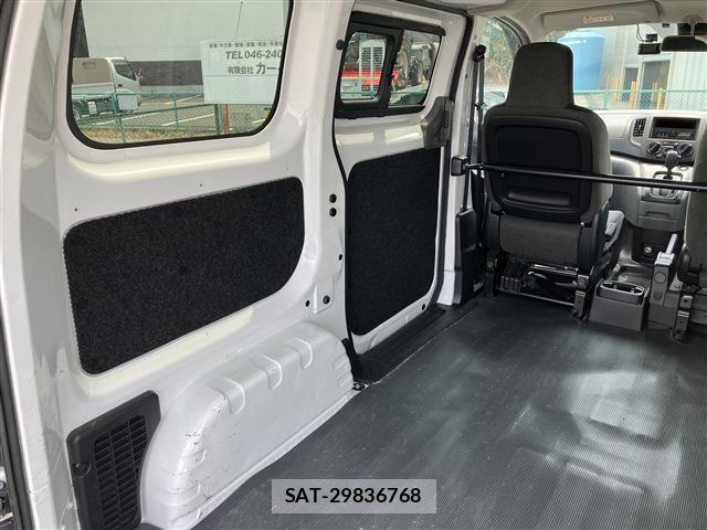 Nissan VANETTE VAN 2020-05 8012580-12