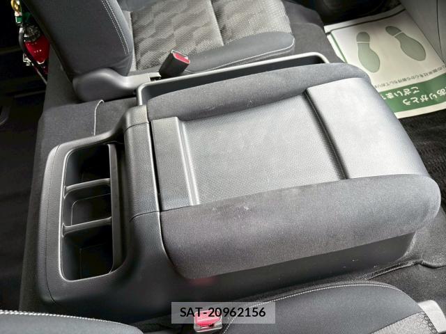 Nissan NV350 Caravan 2024-02 8007042-9