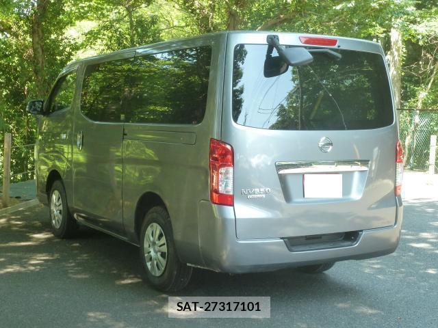 Nissan NV350 Caravan 2018-12 8002967-14