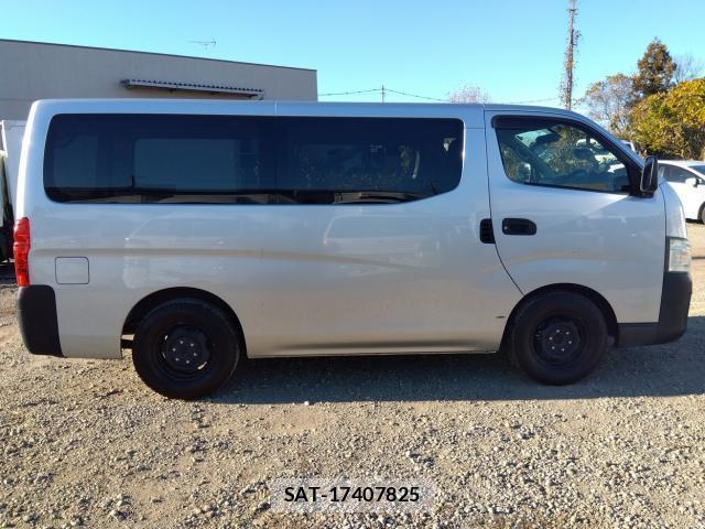 Nissan NV350 Caravan 2014-05 8002968-3