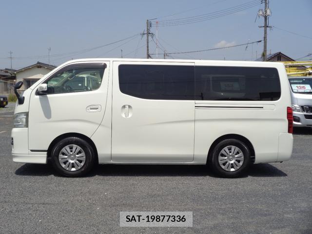 Nissan NV350 Caravan 2014-05 8002984-5