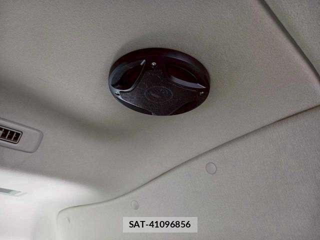 Nissan NV350 Caravan 2015-03 8003591-16