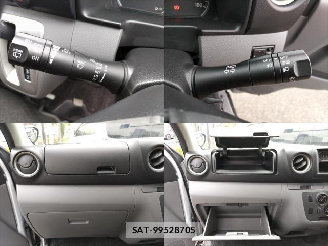Nissan NV350 Caravan 2019-04 8004518-13