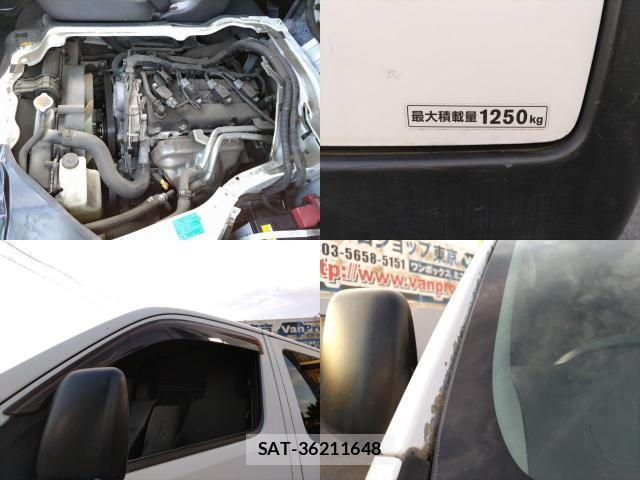 Nissan NV350 Caravan 2015-02 8004519-7