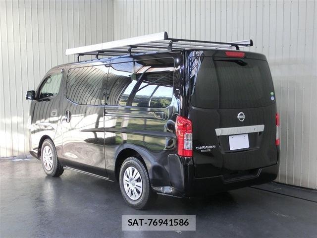Nissan NV350 Caravan 2020-06 8004538-1