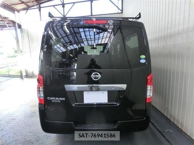 Nissan NV350 Caravan 2020-06 8004538-13