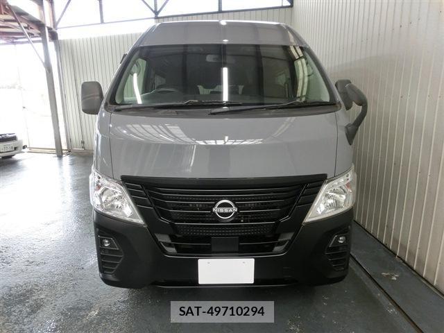 Nissan NV350 Caravan 2019-05 8004542-12