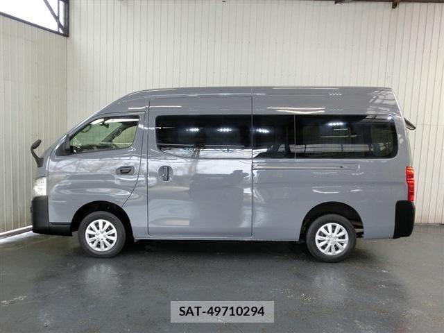 Nissan NV350 Caravan 2019-05 8004542-14