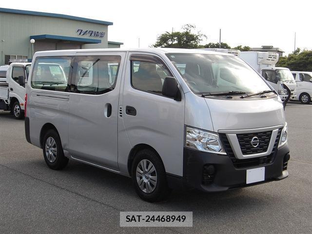 Nissan NV350 Caravan 2020-10 8004545-0