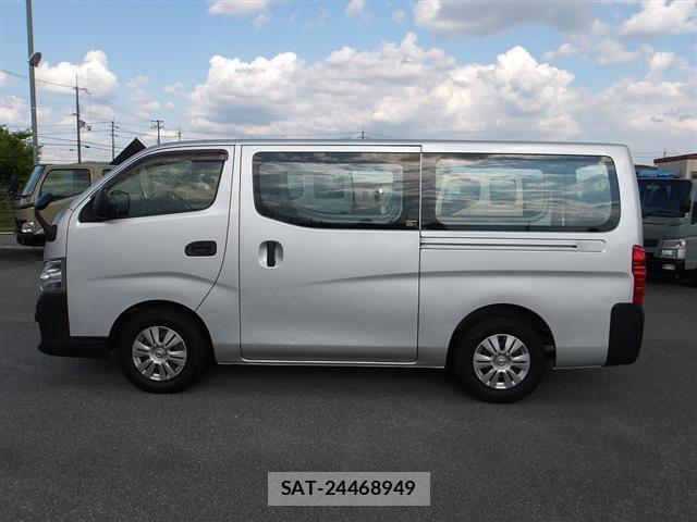 Nissan NV350 Caravan 2020-10 8004545-14