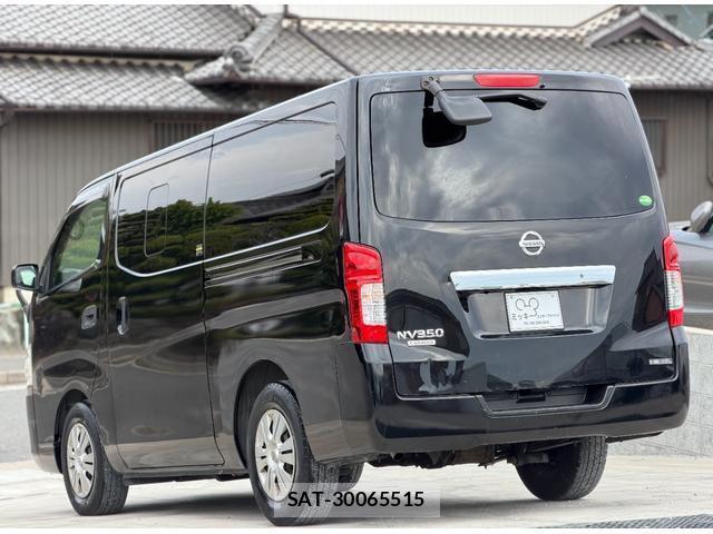 Nissan NV350 Caravan 2015-09 8006028-3